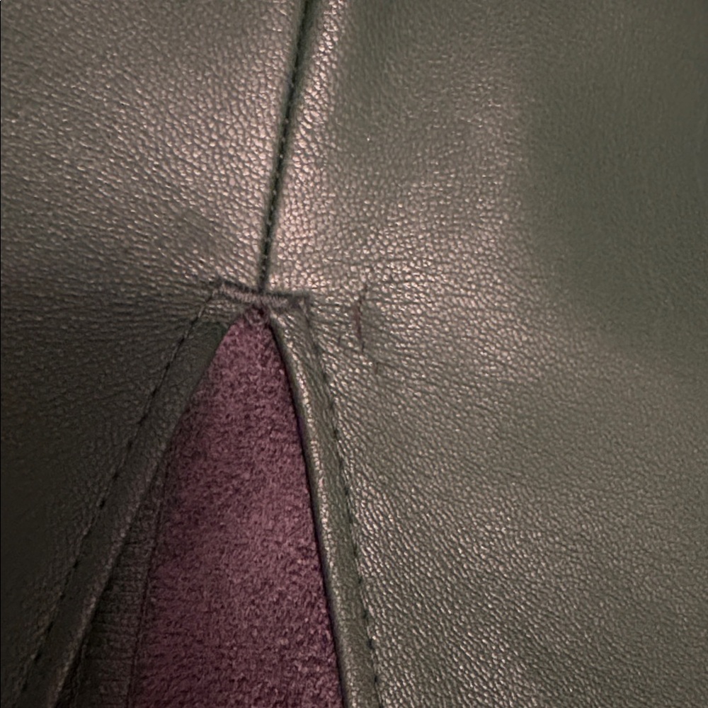 Express High Waisted Green Faux Leather Seamed Pencil Skirt Size 0 - Picture 6 of 12